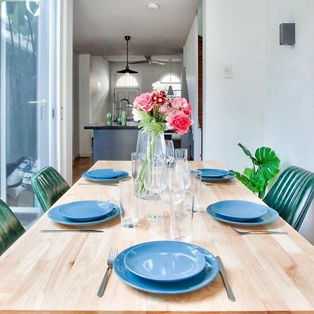 Astounding 3 Bedroom House Surry Hills 2 E-Bikes Included Cité de Cité de Sydney Extérieur photo